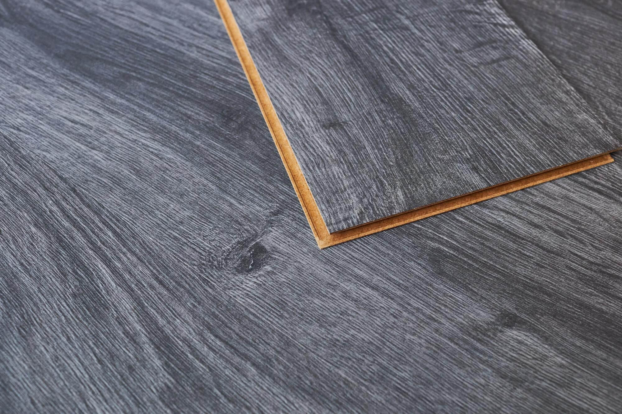 close-up-shot-engineered-vinyl-plank-flooring